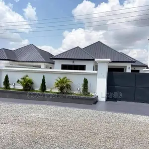 3bdrm House in Kwabenya, Ga East Municipal for sale
