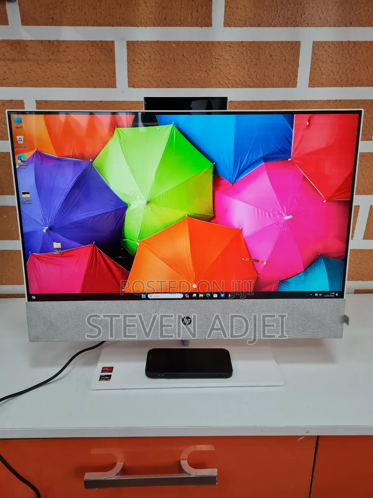 Desktop Computer HP Pavilion 24 8GB AMD Ryzen 5 SSD 512GB