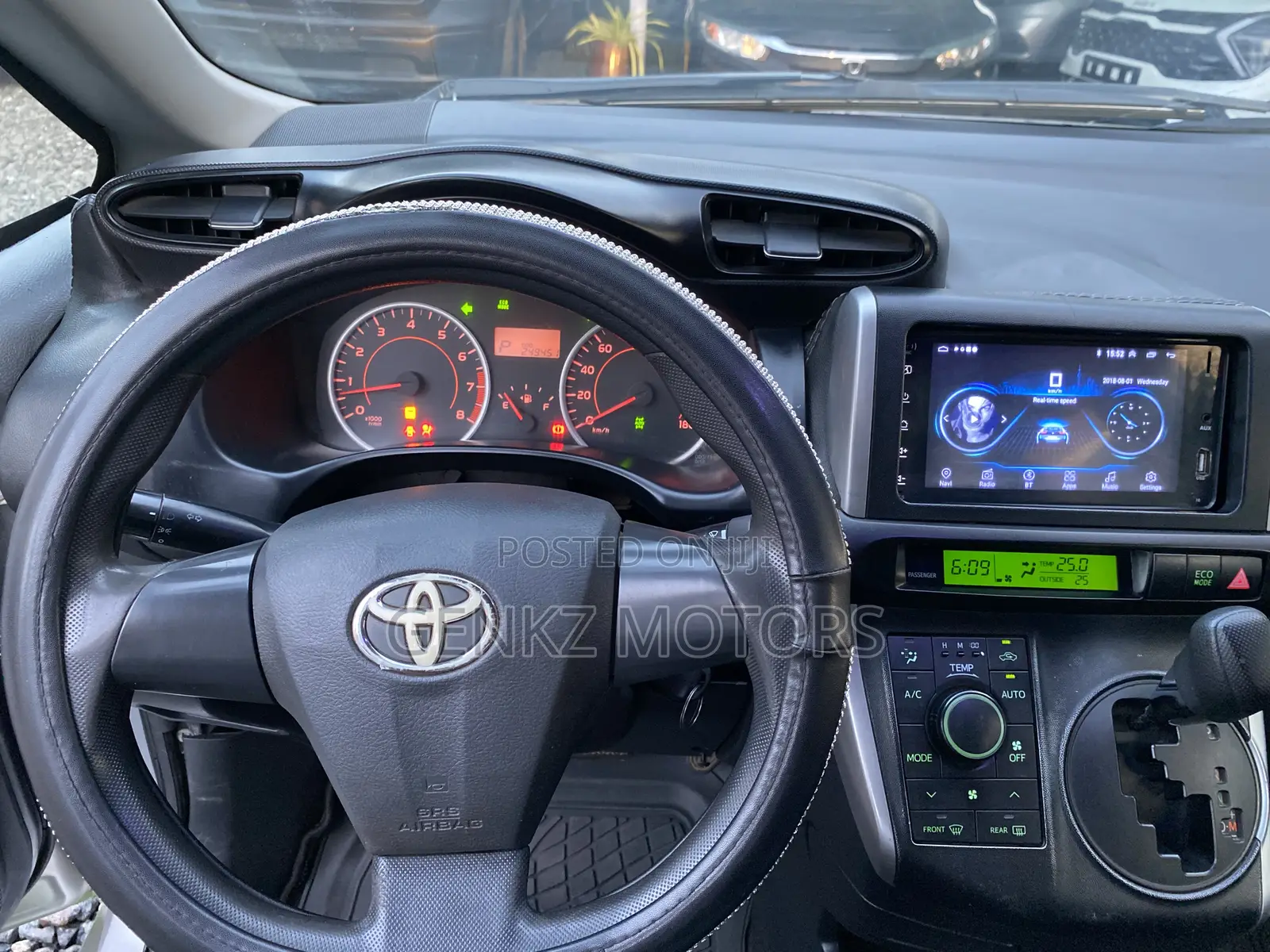 Toyota Wish 2014 Silver