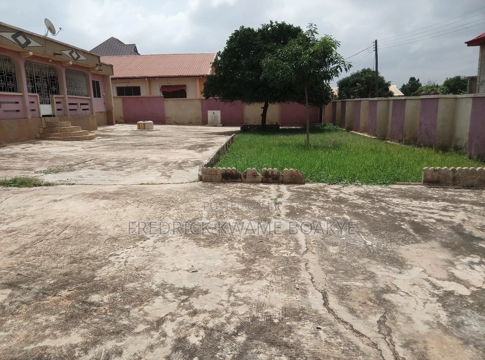 6bdrm House in Brother K Estate, Kumasi Metropolitan for sale