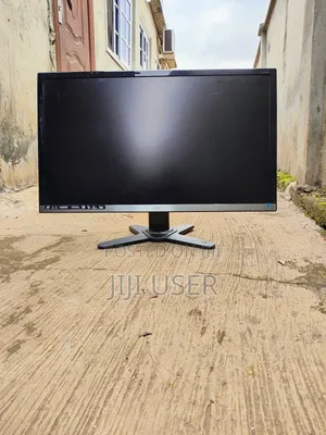 32inchs Aoc Uhd Monitor 60hz Inbuilt Speakers