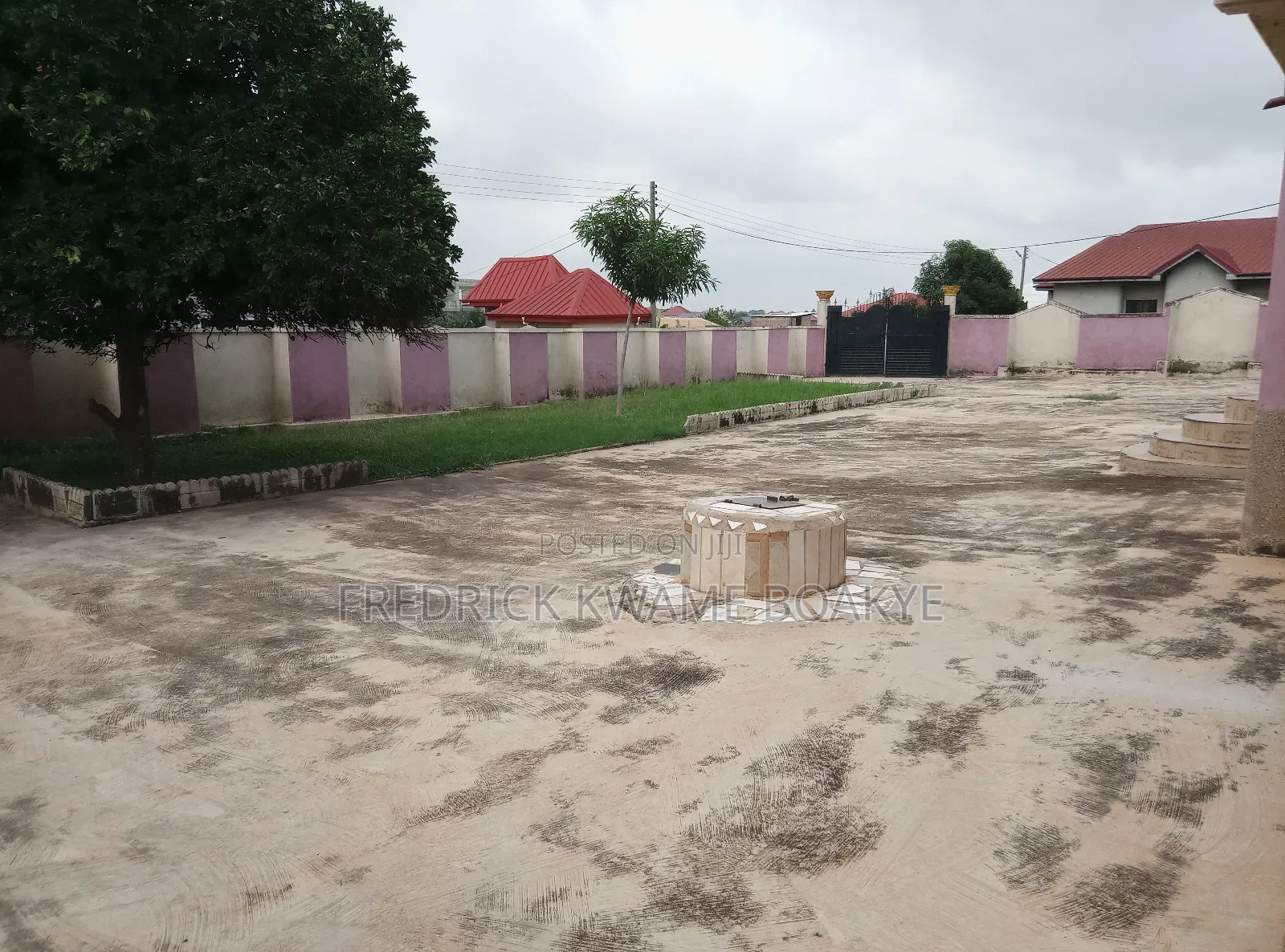 6bdrm House in Brother K Estate, Kumasi Metropolitan for sale