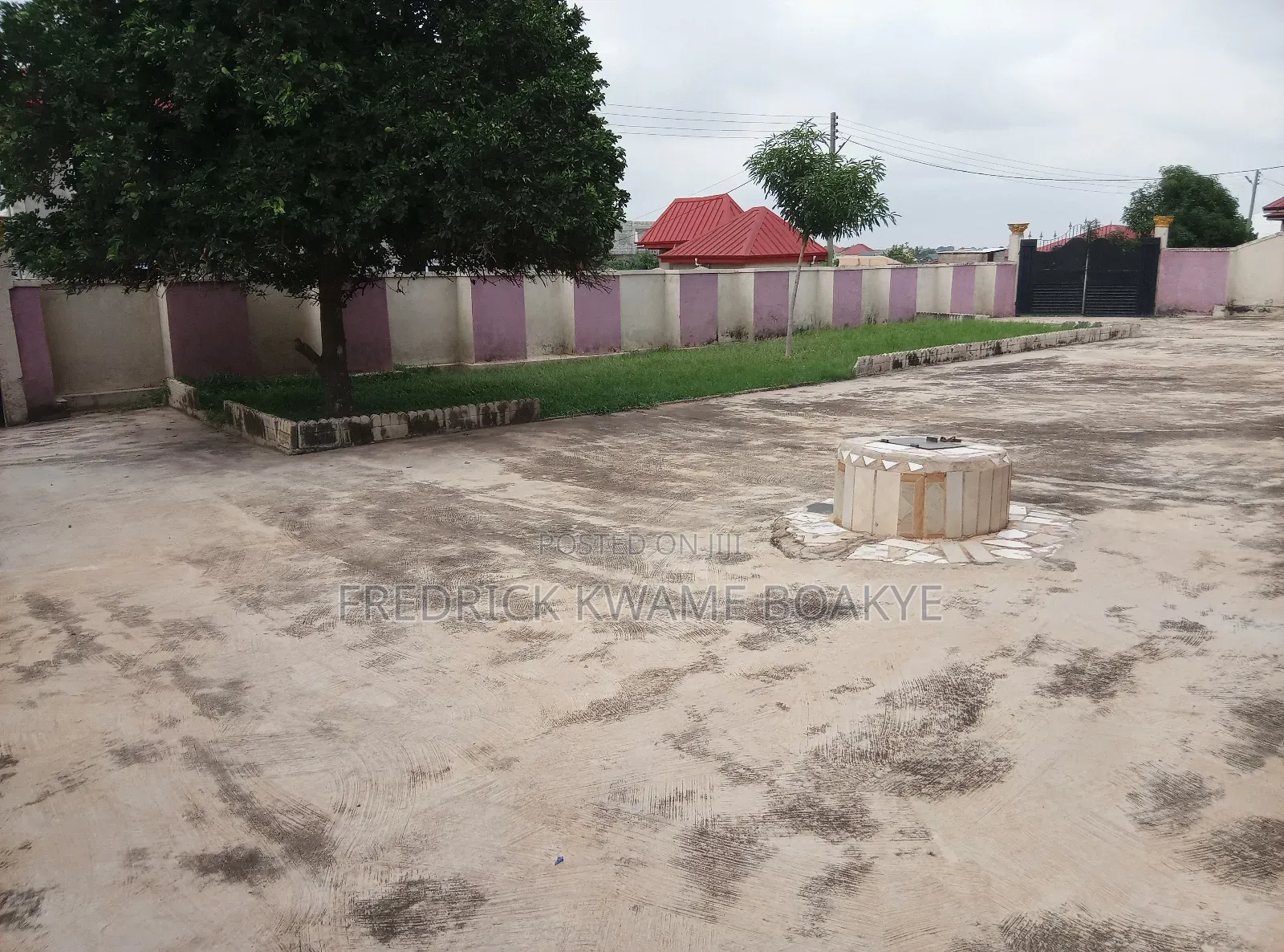 6bdrm House in Brother K Estate, Kumasi Metropolitan for sale