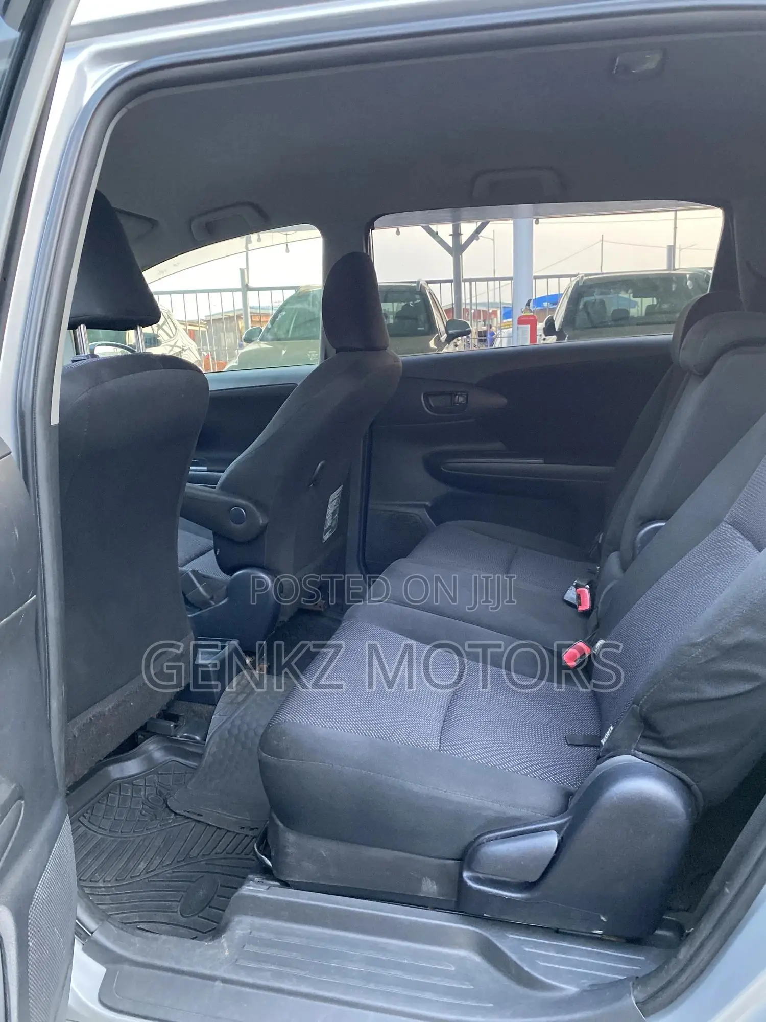 Toyota Wish 2014 Silver