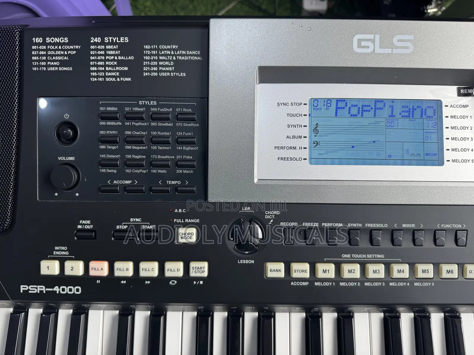 PSR 4000-GLS Keyboard