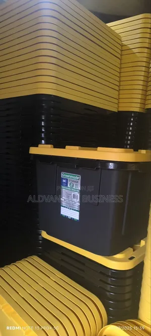 27 Gallons Usa Storage Container