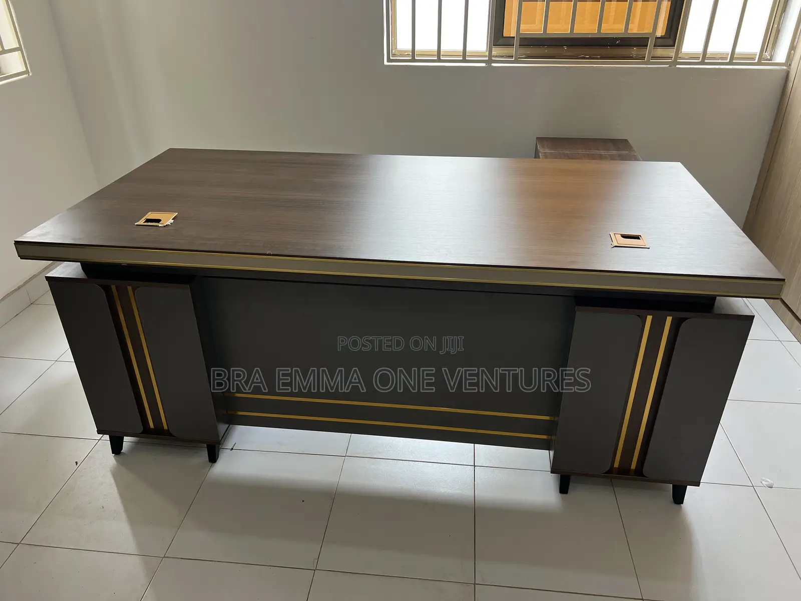 Executive L Shape Office Table