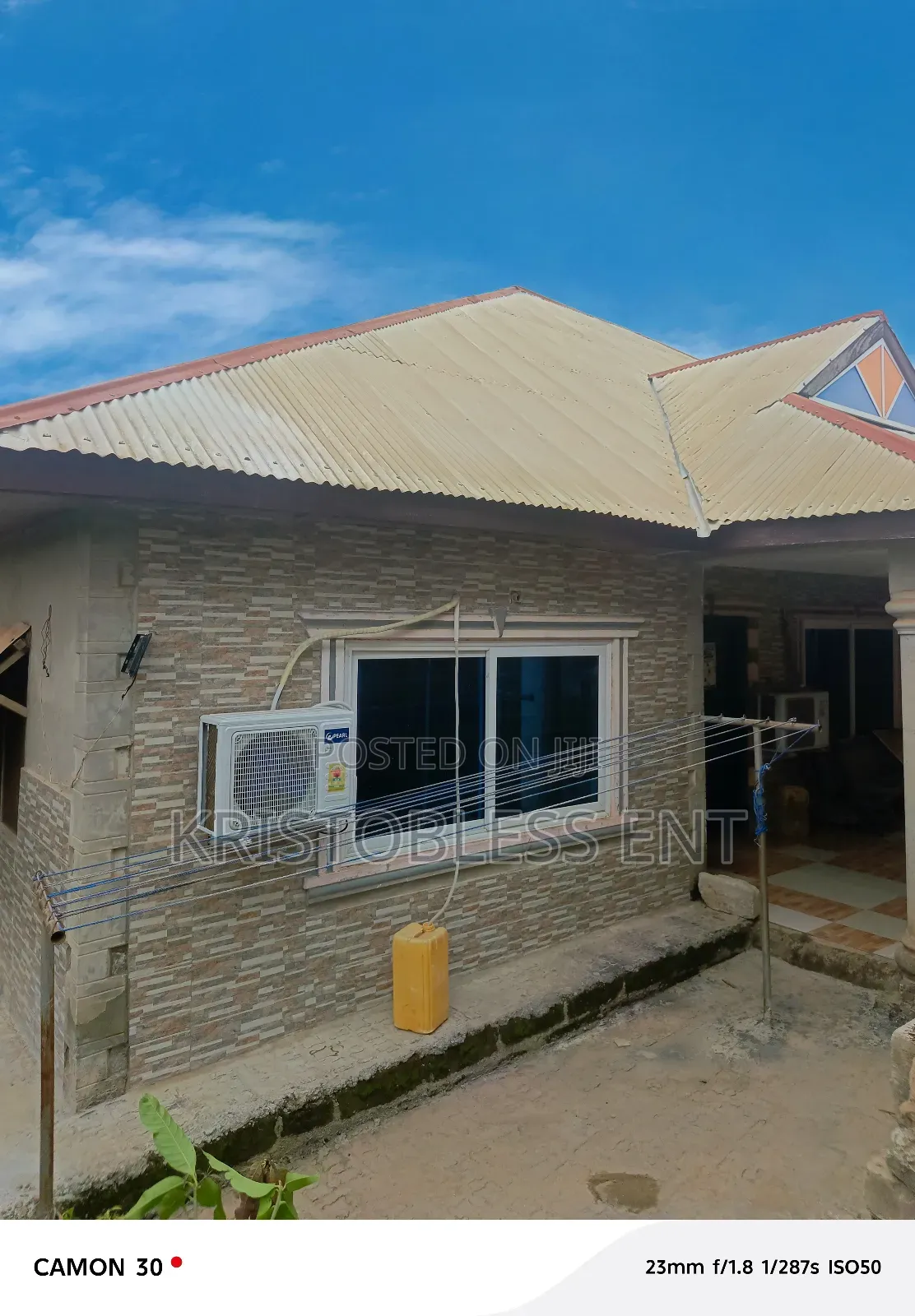 5bdrm House in Obey Francis, Atwima Nwabiagya for sale
