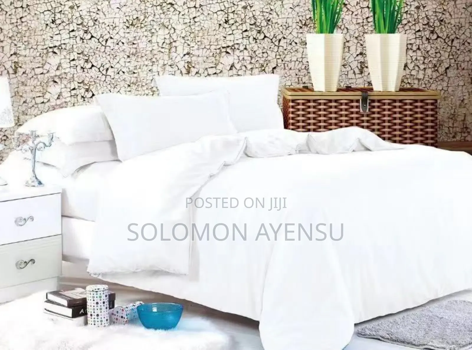 Quality 8 Pieces Plain White Duvet Set With Zip