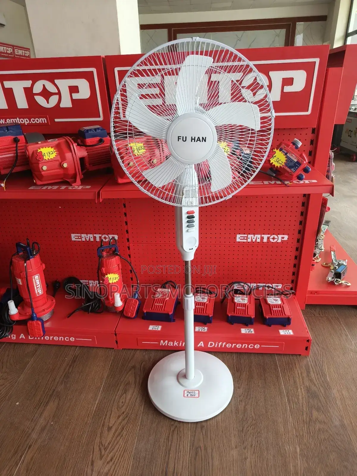 Solar Fan No Electricity Needed Strong Wind Phone Charging 3 Speed