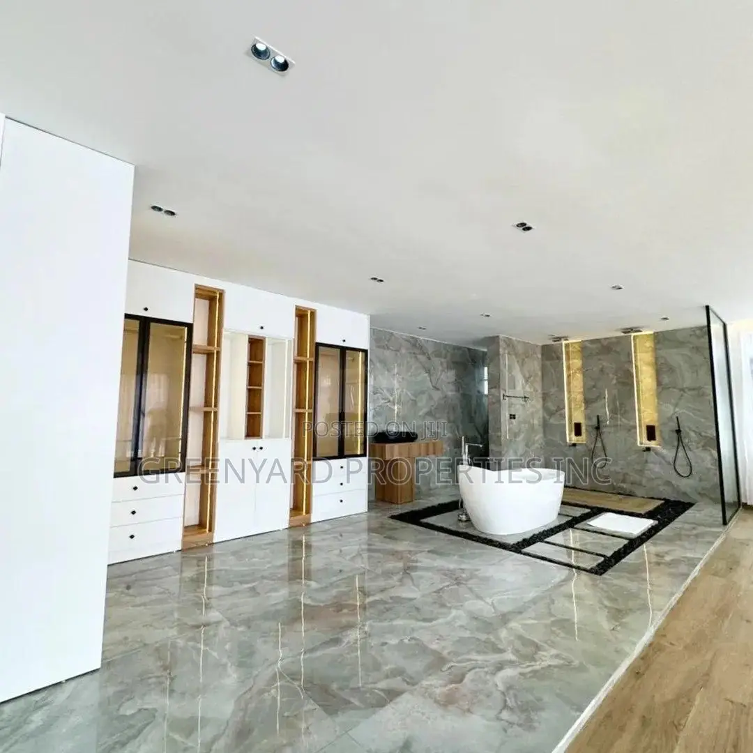 Furnished 4bdrm House in East Legon for sale