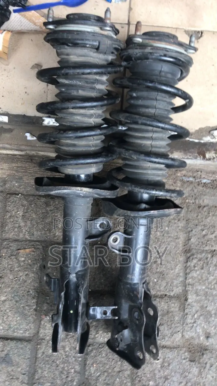 Honda Civic:2012 to 2015 Front Shocks Absorbers