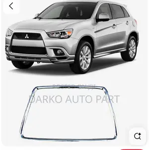 Mitsubishi Outlander Axs Bumper and Headlight