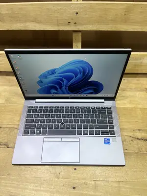 Laptop HP ZBook Firefly G8 16GB Intel Core I5 SSD 256GB