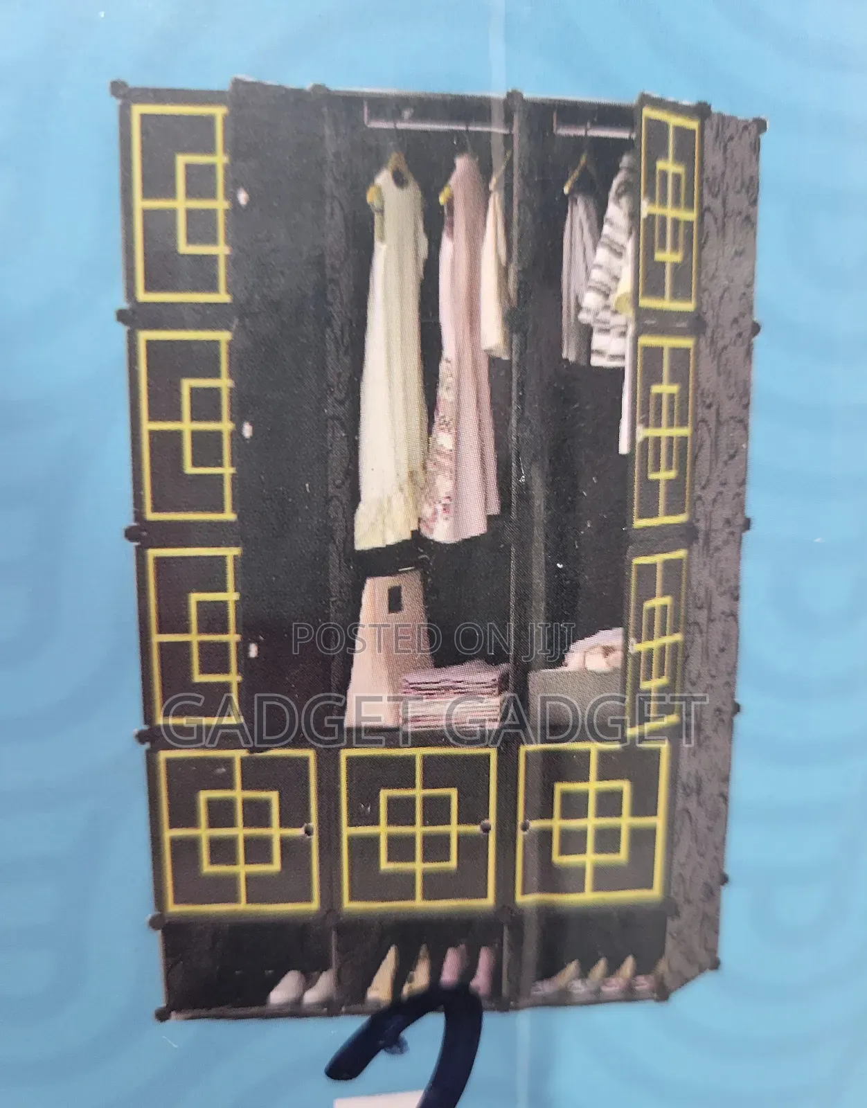 12 Cubes Plastic Wardrobe With Shoe Rack