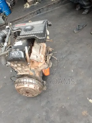 Photo - Toyota Hilux Engine Diesel 5l