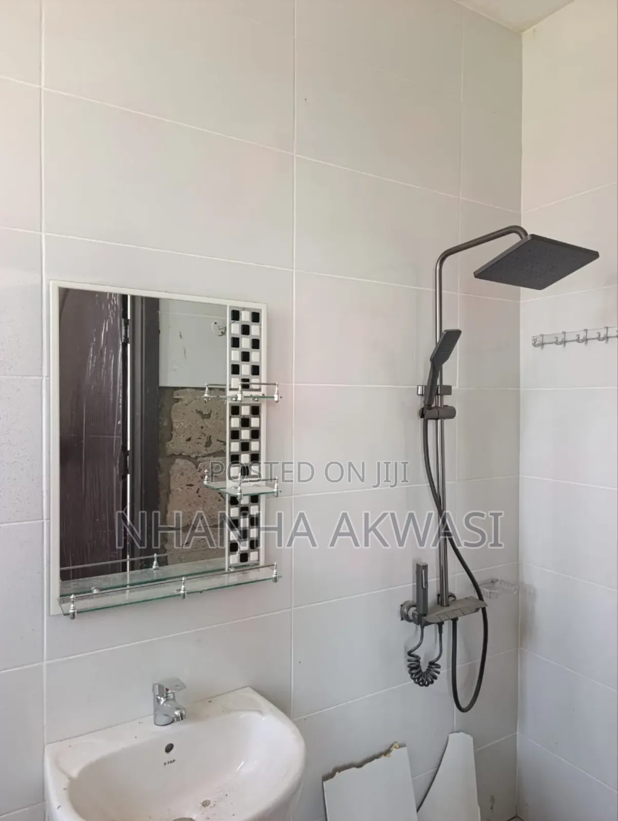 2bdrm Apartment in Community 24, Asuogyaman for rent