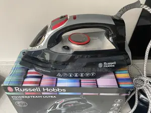 3100watts Russell Hobbs Iron Uk