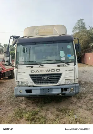 Duoble Axle Container