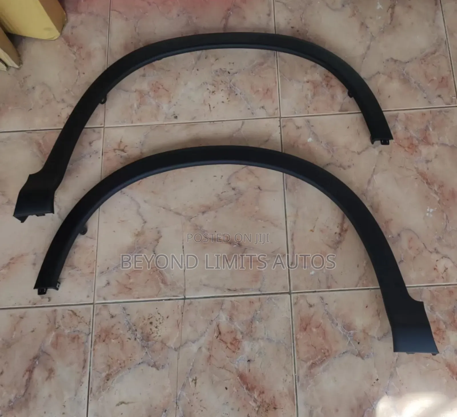 Honda CRV 2012,2013,2014,2015,2016 Fender Moulding