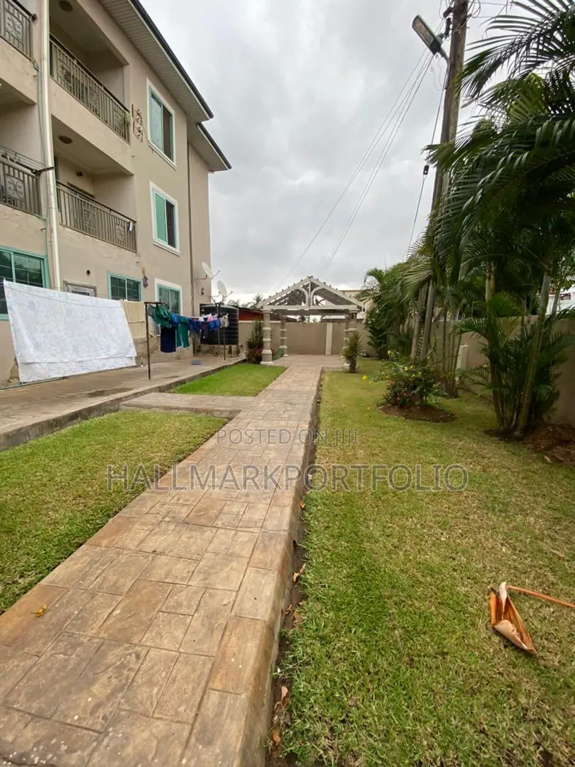 3bdrm Apartment in Upsa Area, East Legon for rent