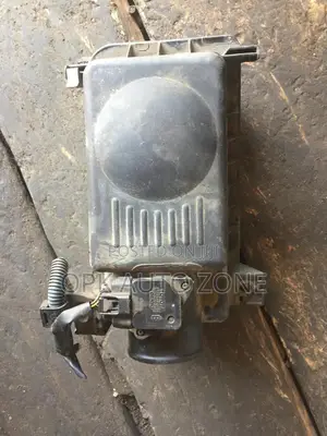 Toyota Corolla/ Matrix/ Vibe 2003-2008 Air Cleaner Box