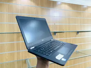 Laptop Dell Latitude 12 E7270 8GB Intel Core i5 SSD 256GB