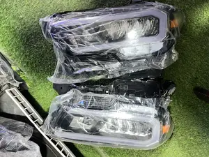 Toyota Tacoma 2016 Spec Headlight
