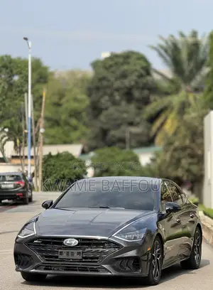 Photo - Hyundai Sonata 2021 Gray