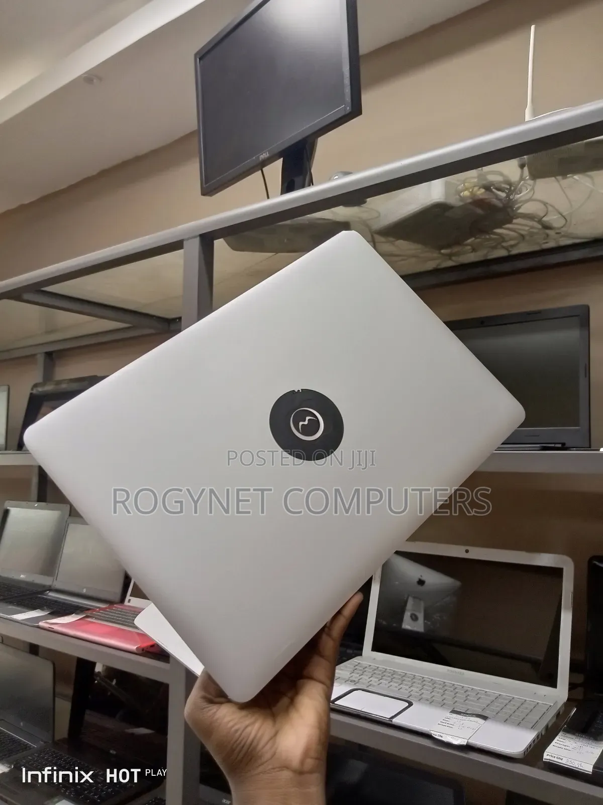 Laptop Apple MacBook Pro 2015 8GB Intel Core i7 SSD 256GB