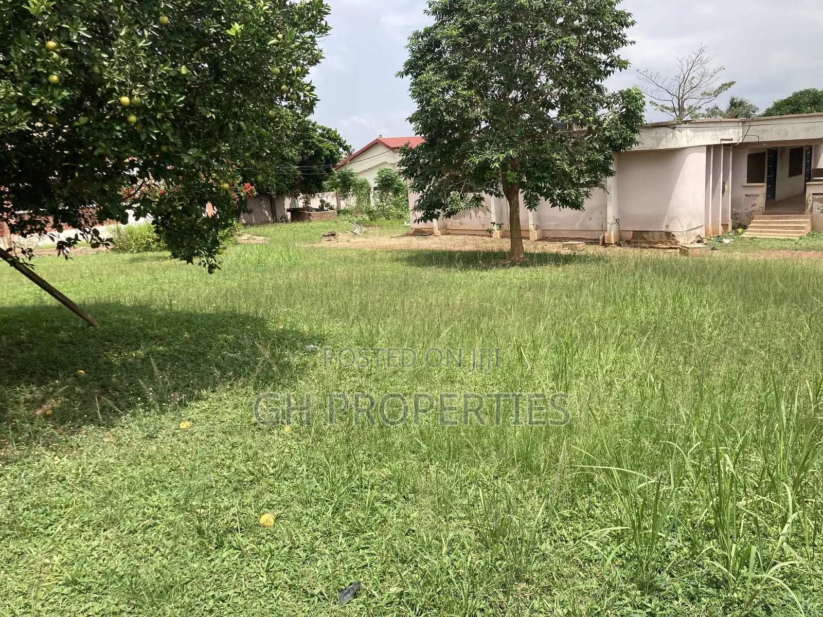 7bdrm House in Daban., Kumasi Metropolitan for sale