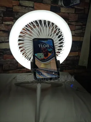 Air Cast Pro Content Making Light