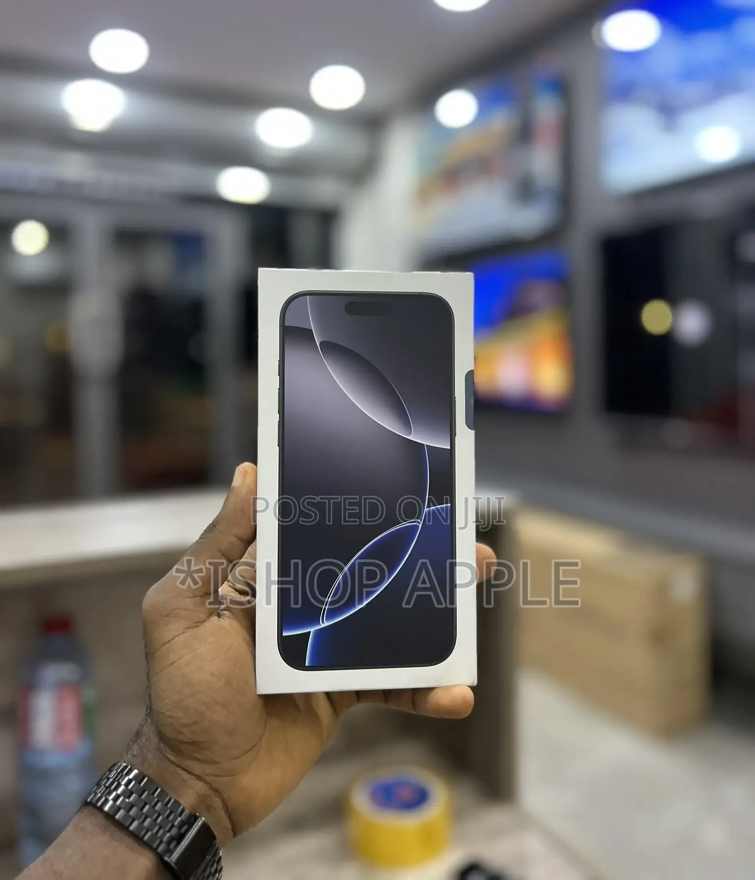 New Apple iPhone 16 Pro Max 256 GB Black