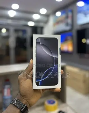 New Apple iPhone 16 Pro Max 256 GB Black