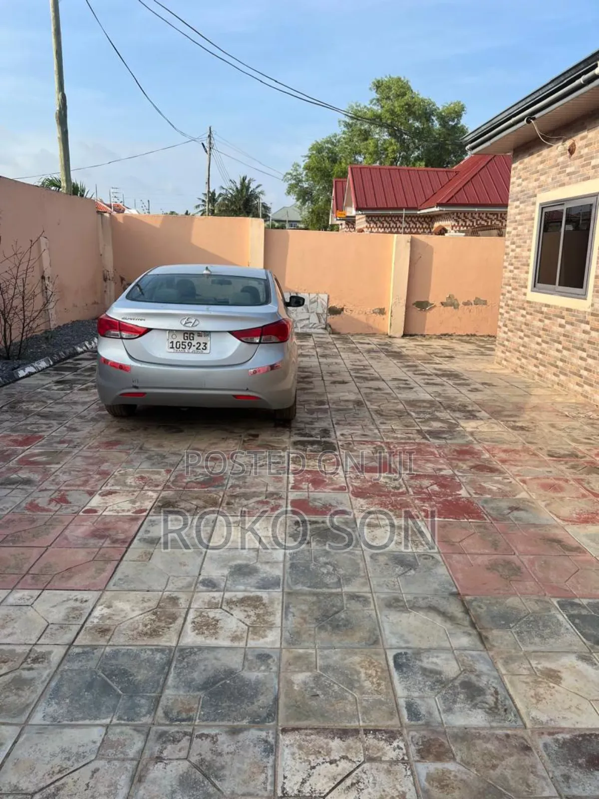 6bdrm House in Dr Roko, Accra Metropolitan for sale