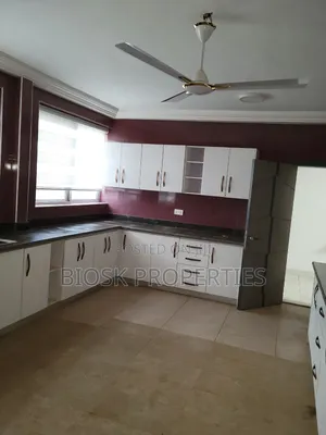 3bdrm Apartment in Biosk Properties, Oyibi for rent