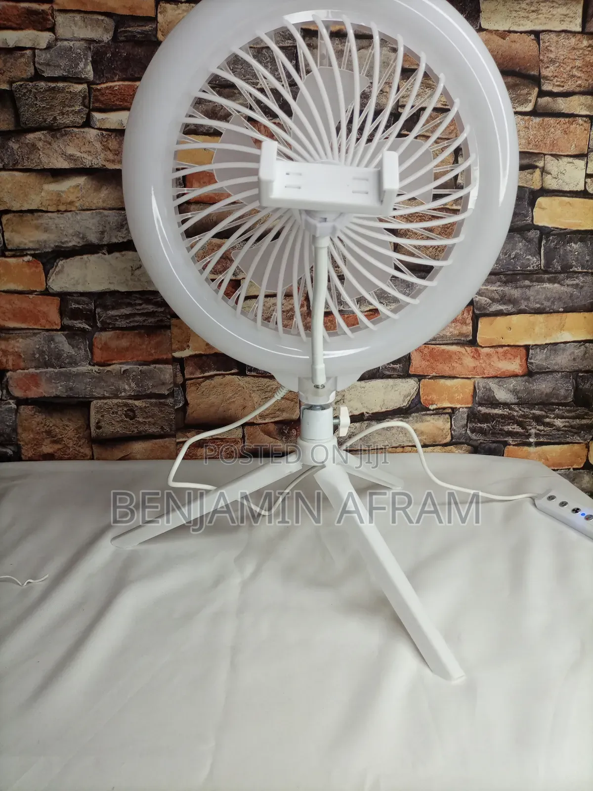 Screen Fan Led