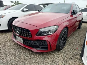 Photo - Mercedes-Benz C300 Sport Sedan RWD (2.0L 4cyl 7A) 2017 Red
