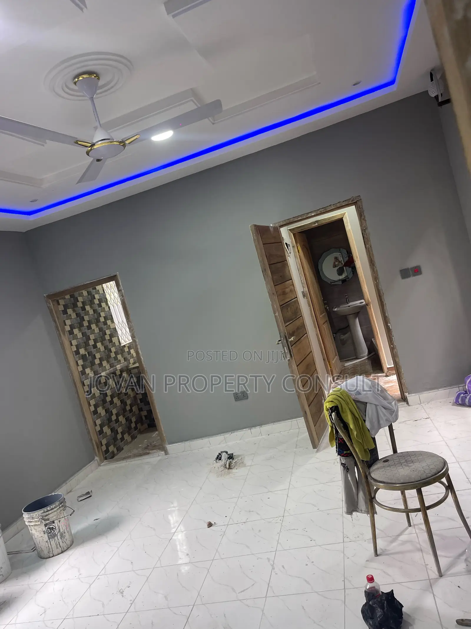 1bdrm Room & Parlour in Amasaman Achiaman, Ga West Municipal for rent