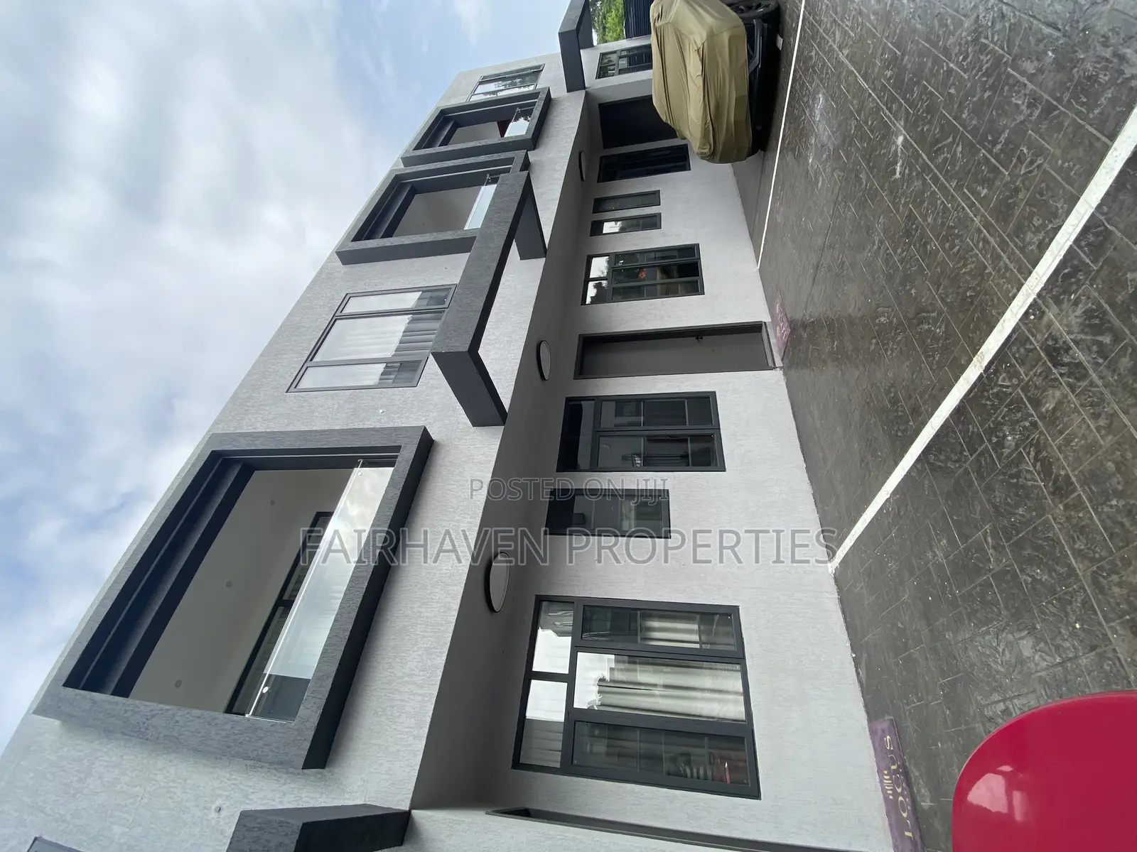Furnished 2bdrm Duplex in Cantonments for rent