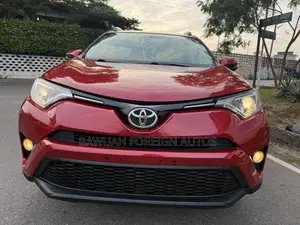 Photo - Toyota RAV4 LE AWD (2.5L 4cyl 6A) 2016 Red