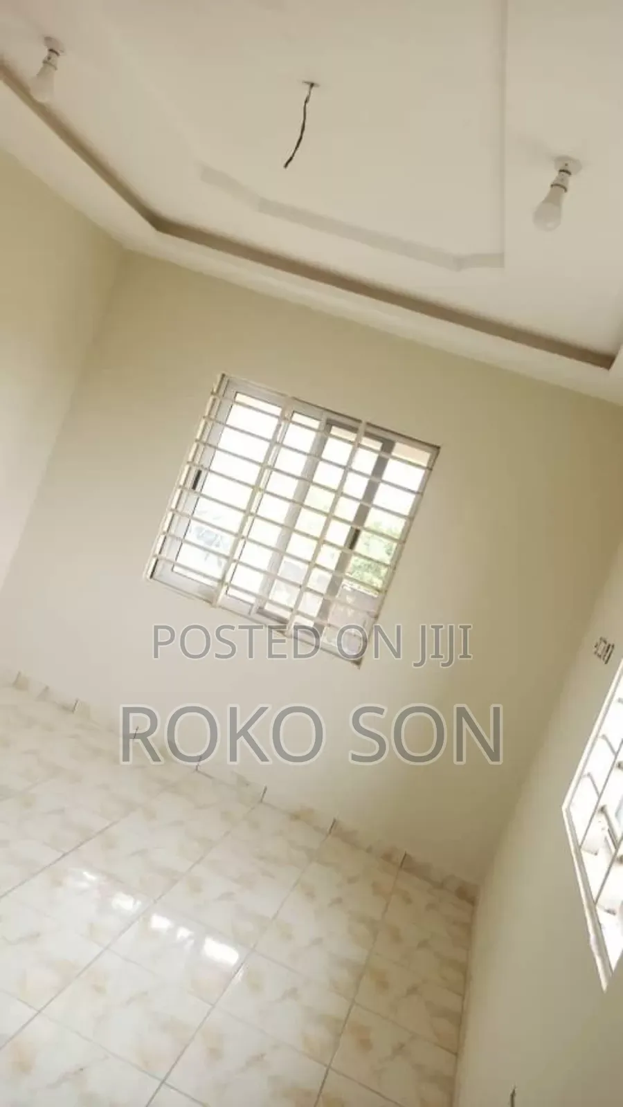 Mini Flat in Dr Roko, School Park Area for rent