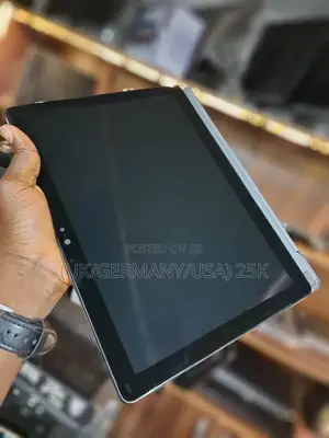 Laptop Dell Latitude 7200 2-in-1 8GB Intel Core i5 SSD 256GB