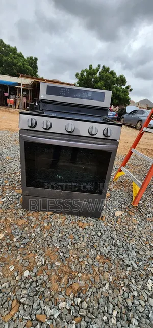 5.8 Cu Ft. Smart Wi-Fi Enabled Gas Range With Air Fry