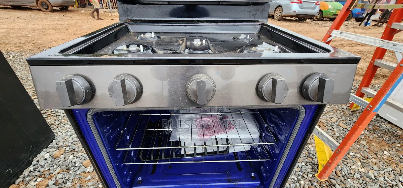 5.8 Cu Ft. Smart Wi-Fi Enabled Gas Range With Air Fry