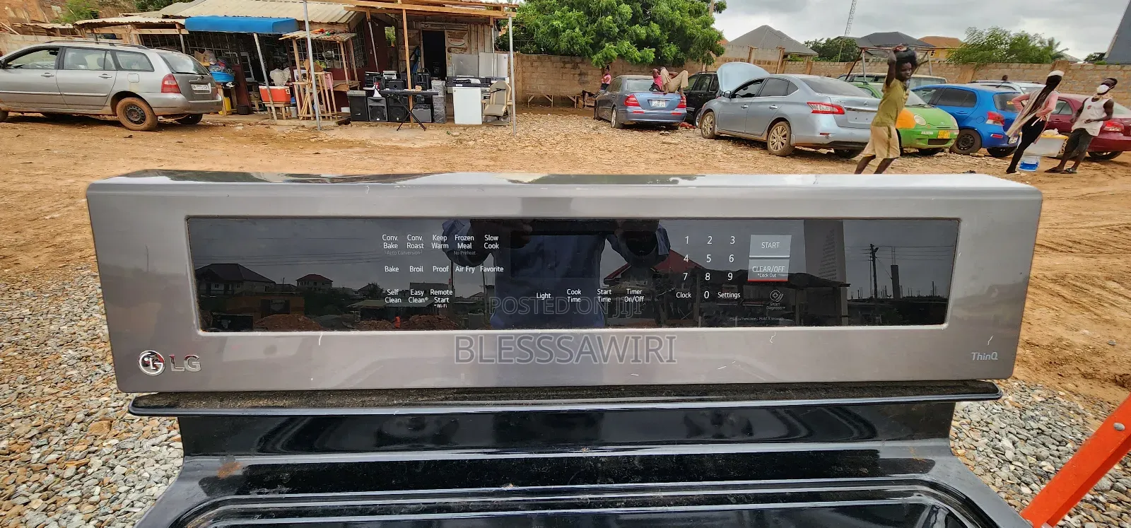 5.8 Cu Ft. Smart Wi-Fi Enabled Gas Range With Air Fry