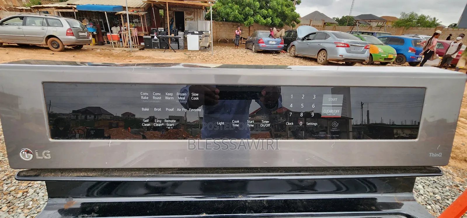 5.8 Cu Ft. Smart Wi-Fi Enabled Gas Range With Air Fry