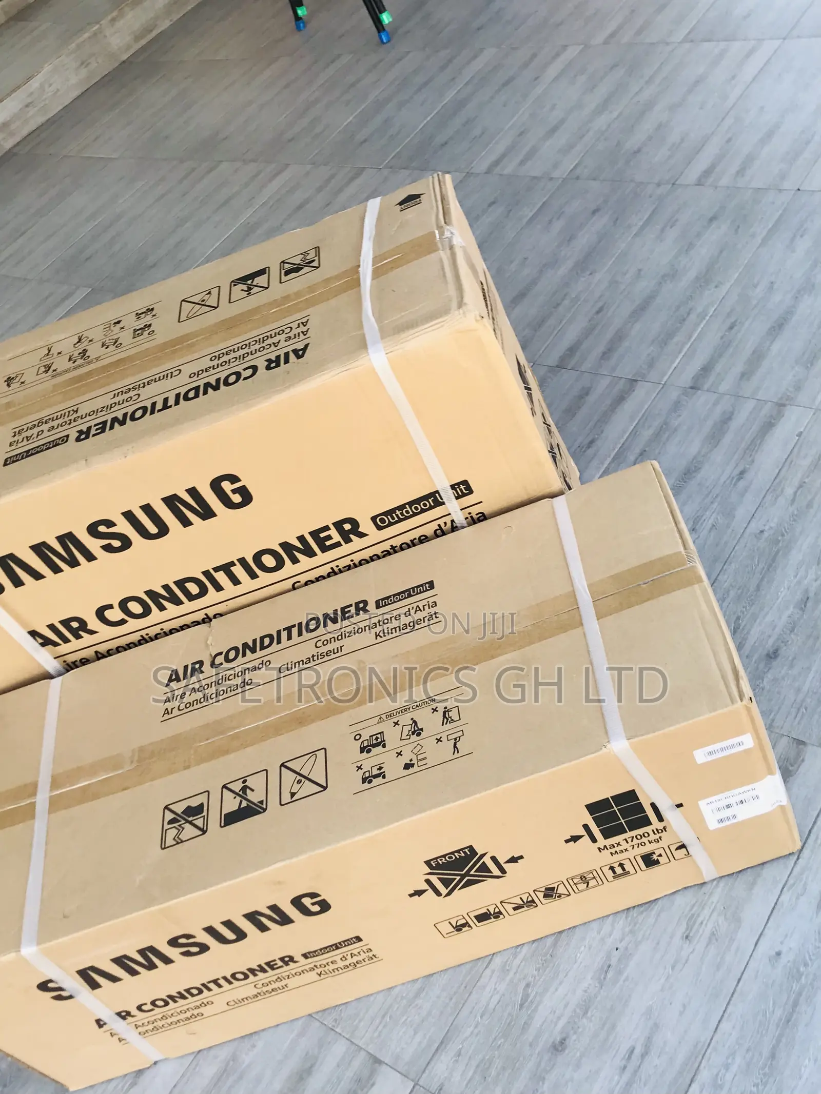 Premium Inverter 1.5 Horsepower Split White Samsung Ac