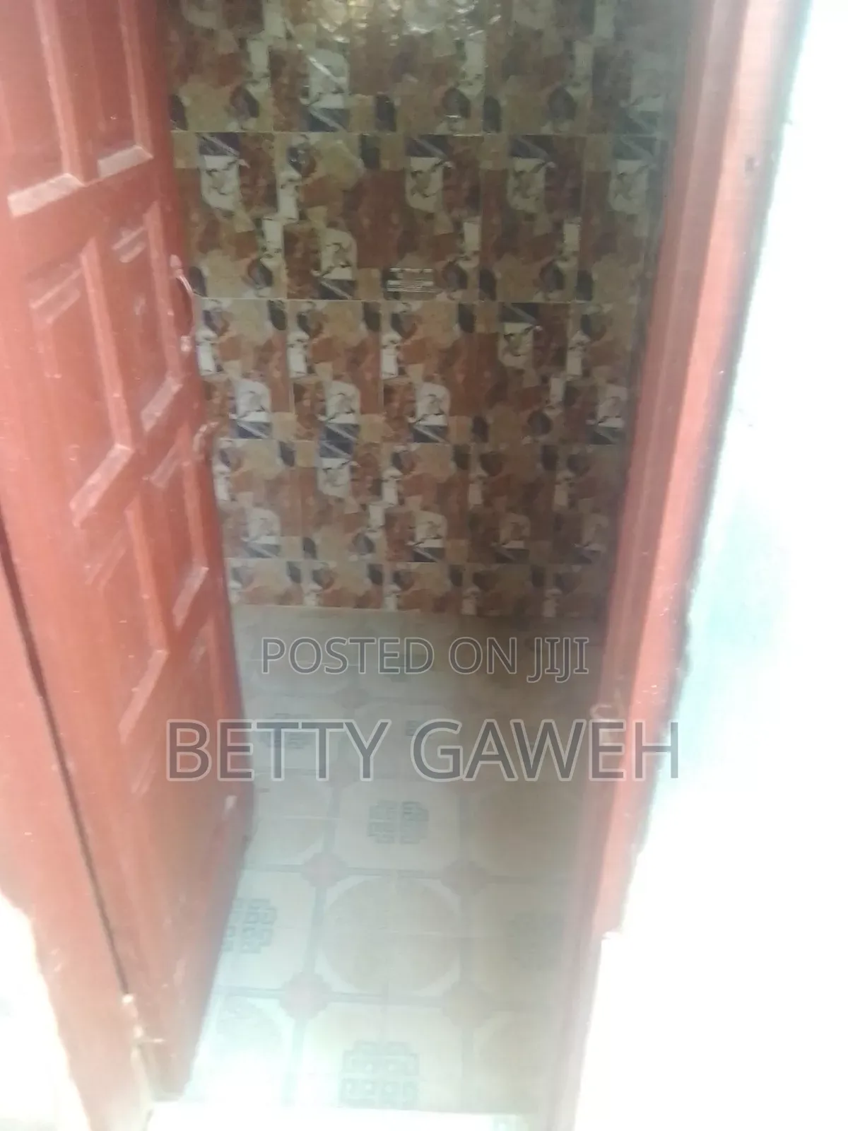1bdrm Room & Parlour in Taller Street, Awutu Senya East Municipal