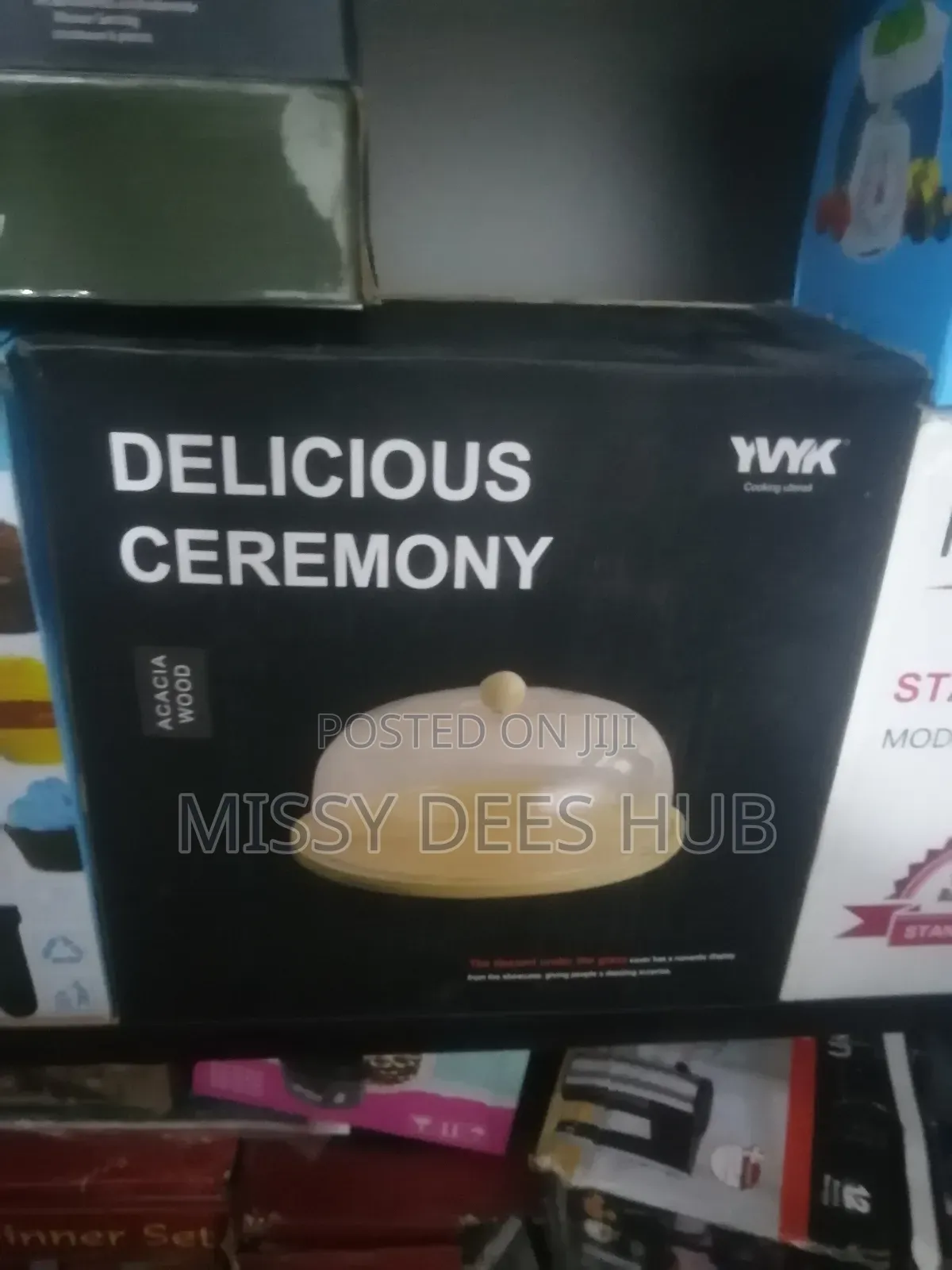 Cake Dome / Butter Box